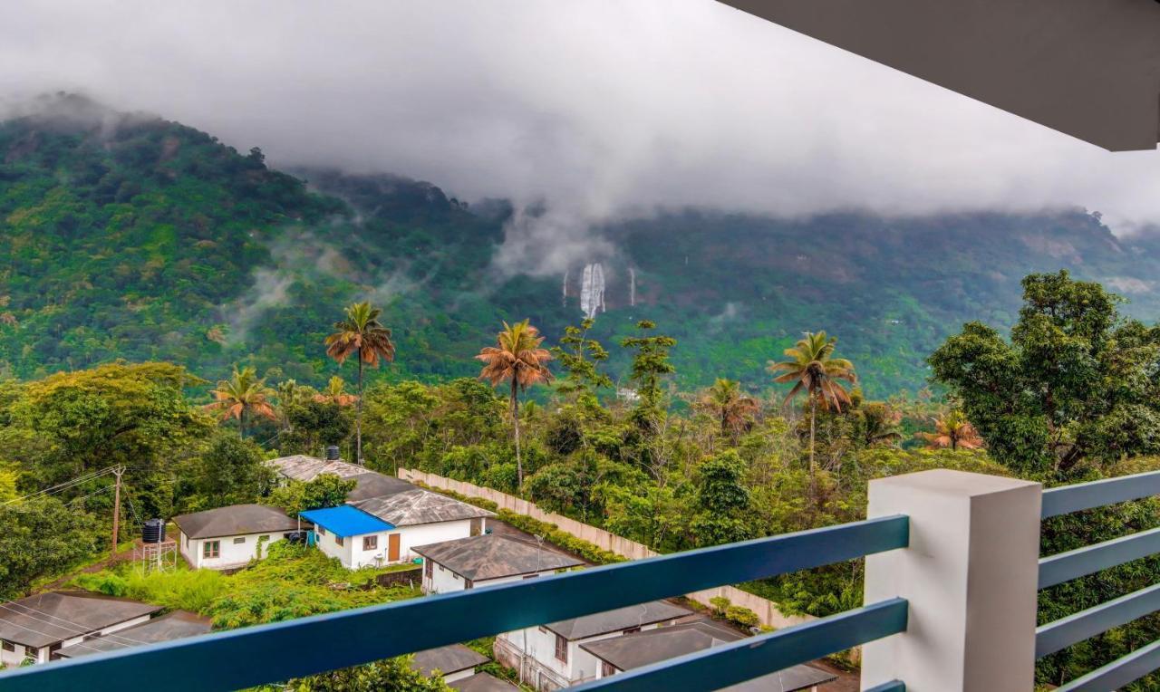 Treebo Trend Misty Garden Resorts With Mountain View Munnar Exteriör bild