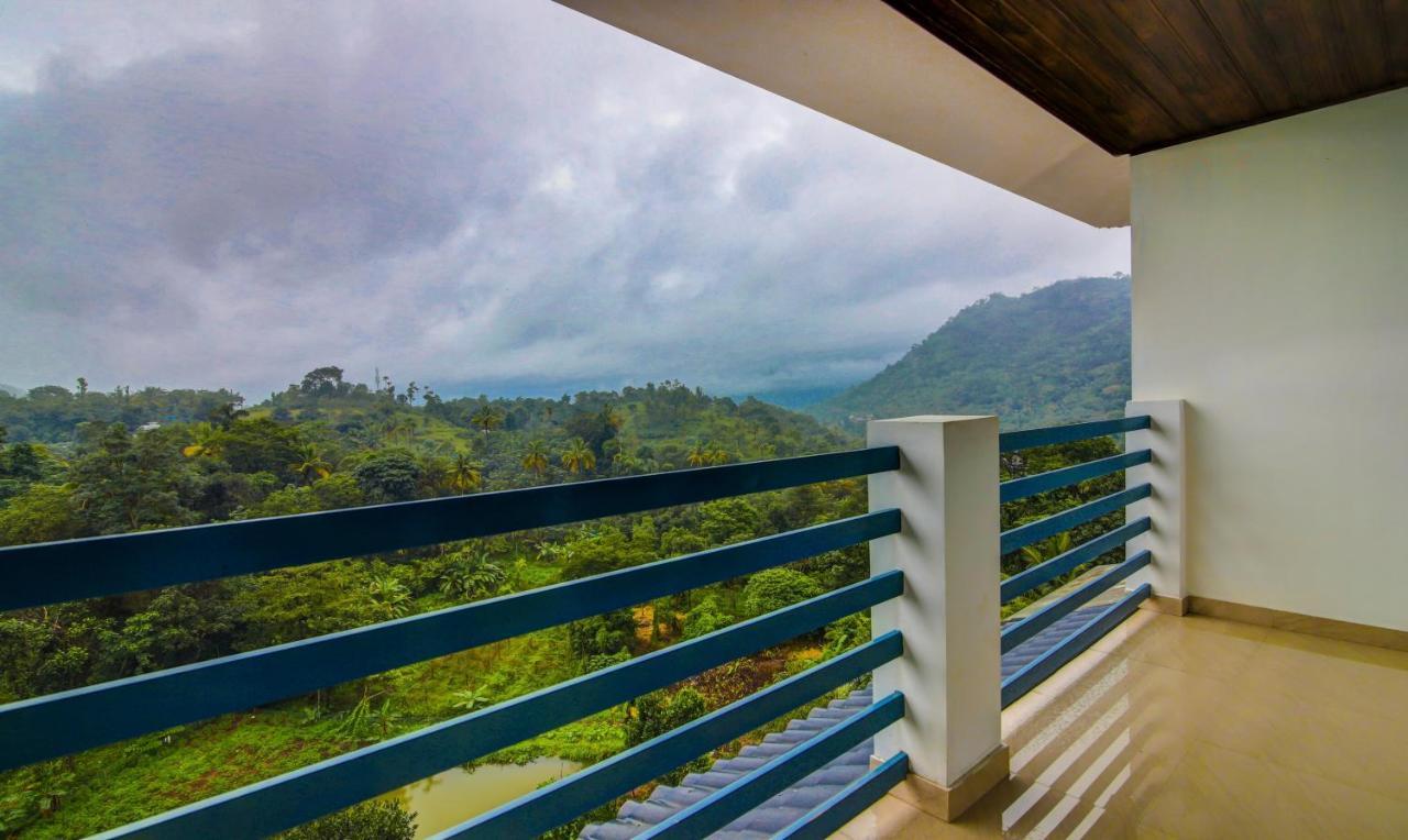 Treebo Trend Misty Garden Resorts With Mountain View Munnar Exteriör bild